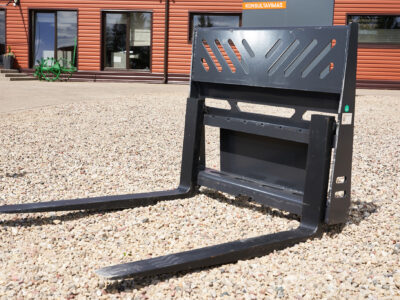 Palečių šakės AVANT 1500 kg.