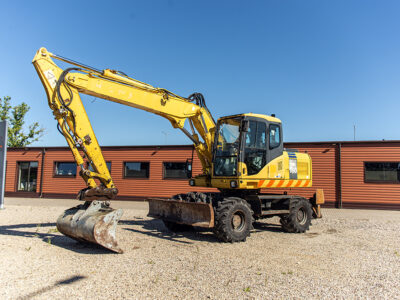 Komatsu PW160-7 Parduodamas dalimis